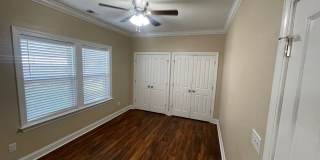 Beautiful 3bed, 2bath Home in Park Circle Gallery 16