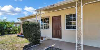 2639 Northeast 4th Court Gallery 3