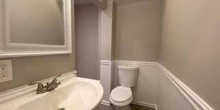 201 Higbie Lane Gallery 2