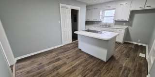 2703 Kristen Drive East Gallery 7