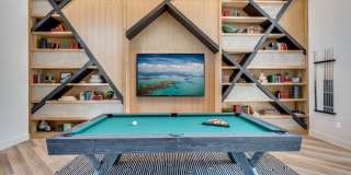 Maple Gallery 18