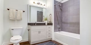 The Marke Gallery 33