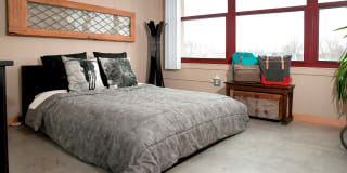 Affordable Housing - Buzza Lofts of Uptown Gallery 35