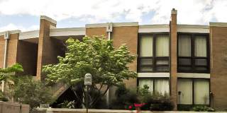 Cozy 1 Bed 1 Bath Unit With Gorgeous Views In Historic Lake Anne Of Reston Gallery 1