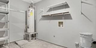 3 bedroom 2 bath home in Village Green Gallery 24