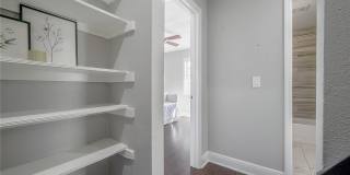 2902 N JEFFERSON Street Gallery 25