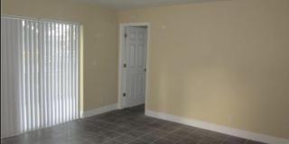 4215 S 57th Avenue Gallery 9