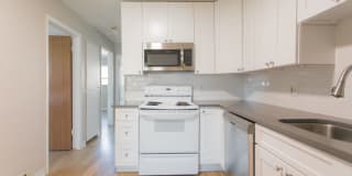 710 30th Street Gallery 2