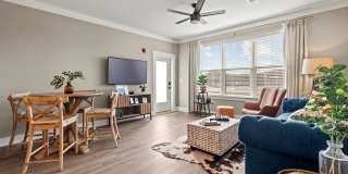 Upper East Gallery 31