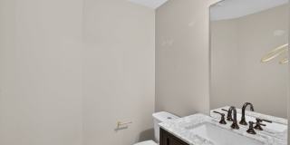 1390 Kenyon St NW - 602 Gallery 9