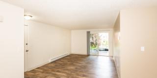 Creekside Commons Gallery 24