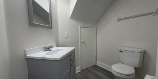 3 BEDROOM 2.5 BATHROOM in Waterside Community!! Gallery 7