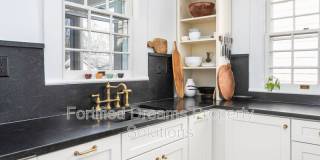 915 N Eugene St Gallery 11