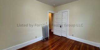 142 Washington St Gallery 14