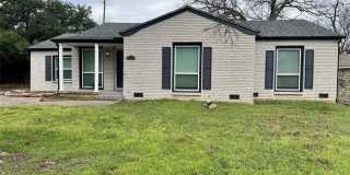 211 Country Club Road Gallery 1