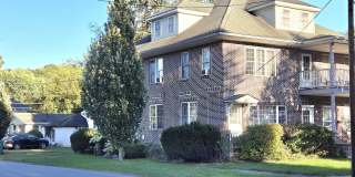 128 Broad Street Gallery 1