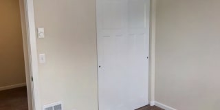 Pet Friendly town house for rent Gallery 11