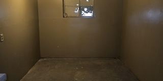 1282 W 17 ST Gallery 9