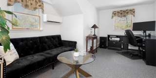 27 Summit Boulevard Gallery 10