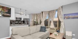 1340 N Dearborn St Gallery 9