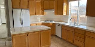 Beautiful Large Home in Wildhorse Gallery 11