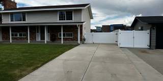 Beautifully Updated Two-Story Home in Sandy — Mountain Views & Big Backyard! Gallery 1