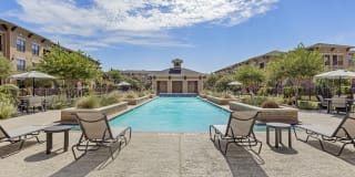 Mansfield on the Green Gallery 1