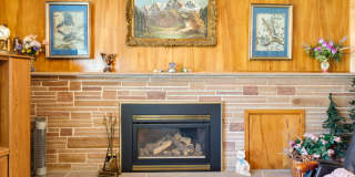 Spacious 3 Bedroom Home with Oversized Family Room & Covered Outdoor Living! Gallery 6