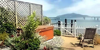 Beachfront 4BR/4BA on Swede's Beach — Private Beach Access, Panoramic Bay Views | Old Town Sausalito Gallery 3