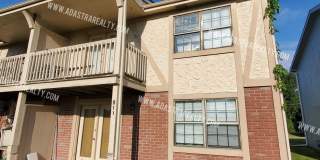 Affordable 2 bedroom apartment in Spring Hill-Available in JUNE!! Gallery 1