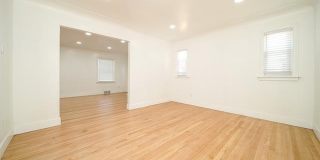 243 Newport Street Gallery 18