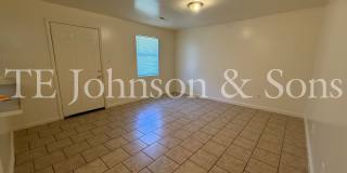 Comfortable 2 Bedroom Living with All Utilities Included on Oakcroft Gallery 5