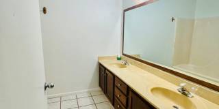 Spacious Ground-Floor 2-Bed/2-Bath Condo in Gated Community! Gallery 14