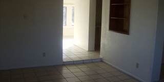 4207 N. 74th Drive Gallery 13