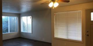 Cozy Condo on the Westside! Gallery 5