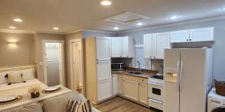 490 E Stanford Street Gallery 1