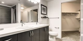 AMLI Cherry Creek Gallery 19