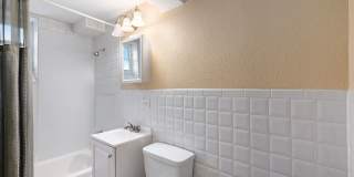 2 Bedroom, 1 Bath Garden Level Unit in Park Hill 2 Bedroom, 1 Bath Garden Level Unit in Park Hill Gallery 8
