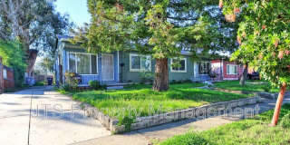 4702 65th Street Gallery 11