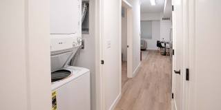 202 Queen Gallery 15