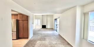 COMING SOON: BIG College Area Townhome 4 Bed / 2.5 Bath garage, AC, pool, W/D Gallery 5