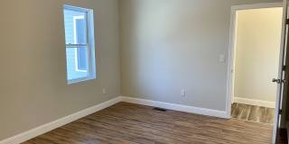 90 Pleasant Street Gallery 20