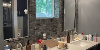 Room in 2 Bedroom Home at Eleanor St Gallery 12