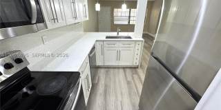 2626 Riverside Dr Gallery 1