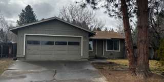 3 bed 2 bath home located in Northeast Bend, close to parks, trails, and shopping Gallery 1