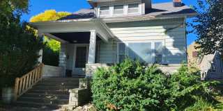 Spacious 4-Bedroom Pet-Friendly Home with 1.5 Baths & Internet – $2,275/Month Total Spacious 4-Bedroom Pet-Friendly Home with 1.5 Baths & Internet – $2,275/Month Total Gallery 1