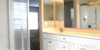 Beautiful Three Bedroom, Curb Appeal Home! Gallery 14