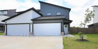 1401 SW Poigai Way Gallery 1
