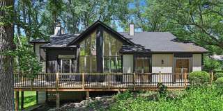 72 Hunter Lane Gallery 1