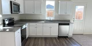 1901 Chapel Hill Road Gallery 10